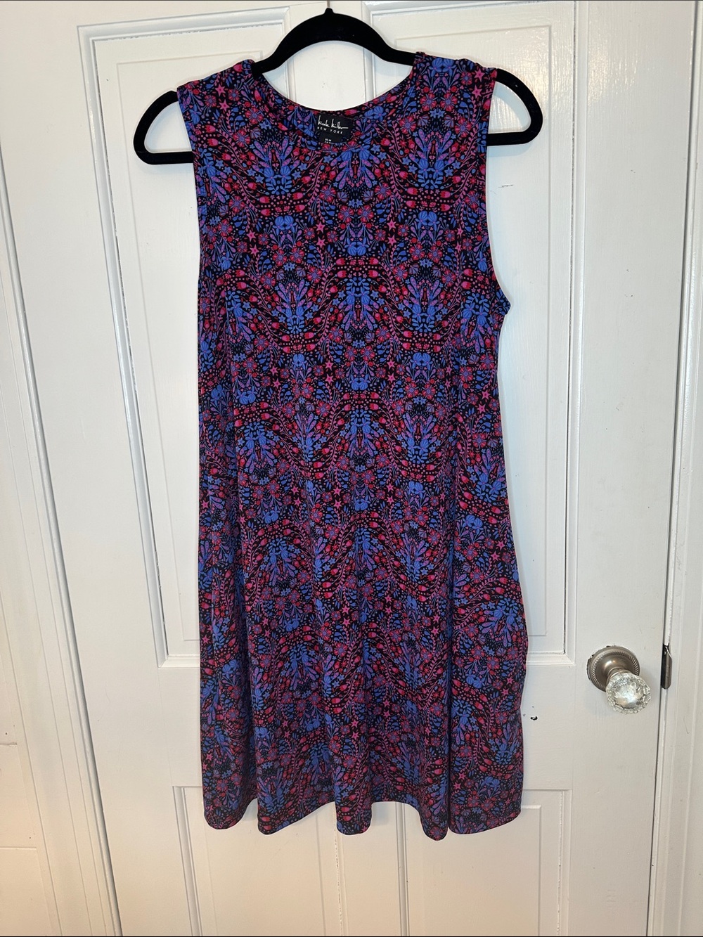 Nicole Miller Sleeveless Shift Dress - Blue & Pink Abstract Print size M EUC